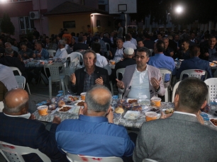 baskanimiz-iftar-yemegine-katildi