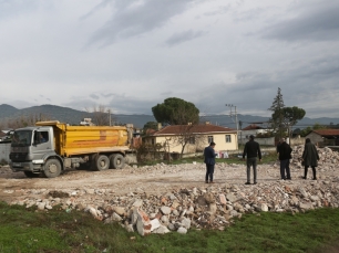 golcuk-mahallesi-hali-saha-tesisi