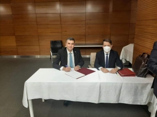 kapali-spor-salonu-ve-genclik-merkezimiz